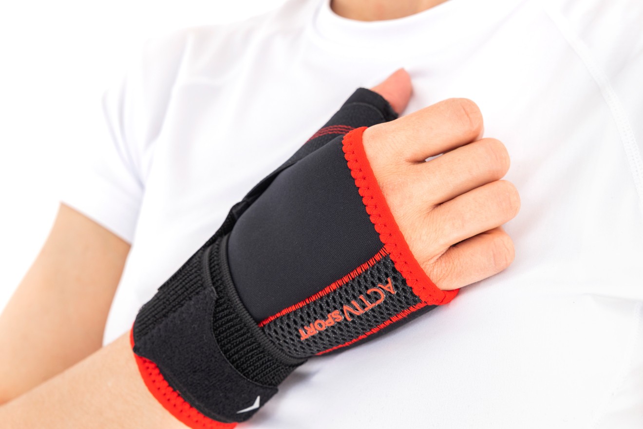 Thumb And Wrist Compression Brace